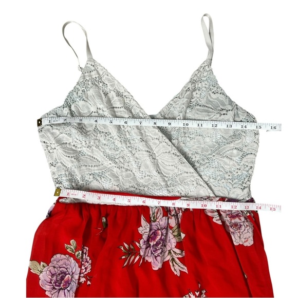 Lily Rose White and Red Maxi Dress - Picture 12 of 13